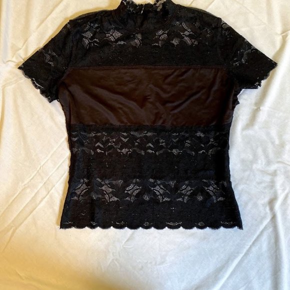 GUESS Black Lace Mock-Neck Shayna Top Medium - Picture 4 of 6